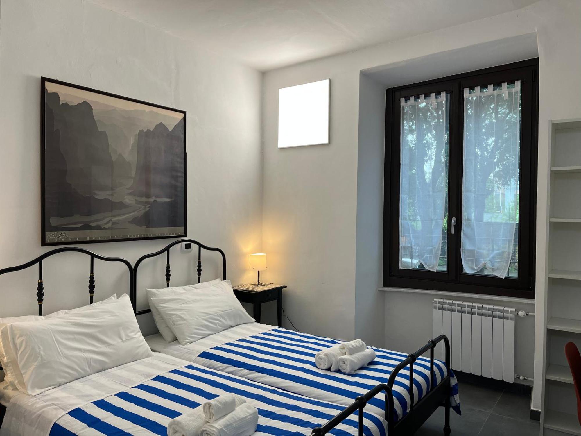 Porta Susa Rooms - Camere Porta Susa Турин Экстерьер фото