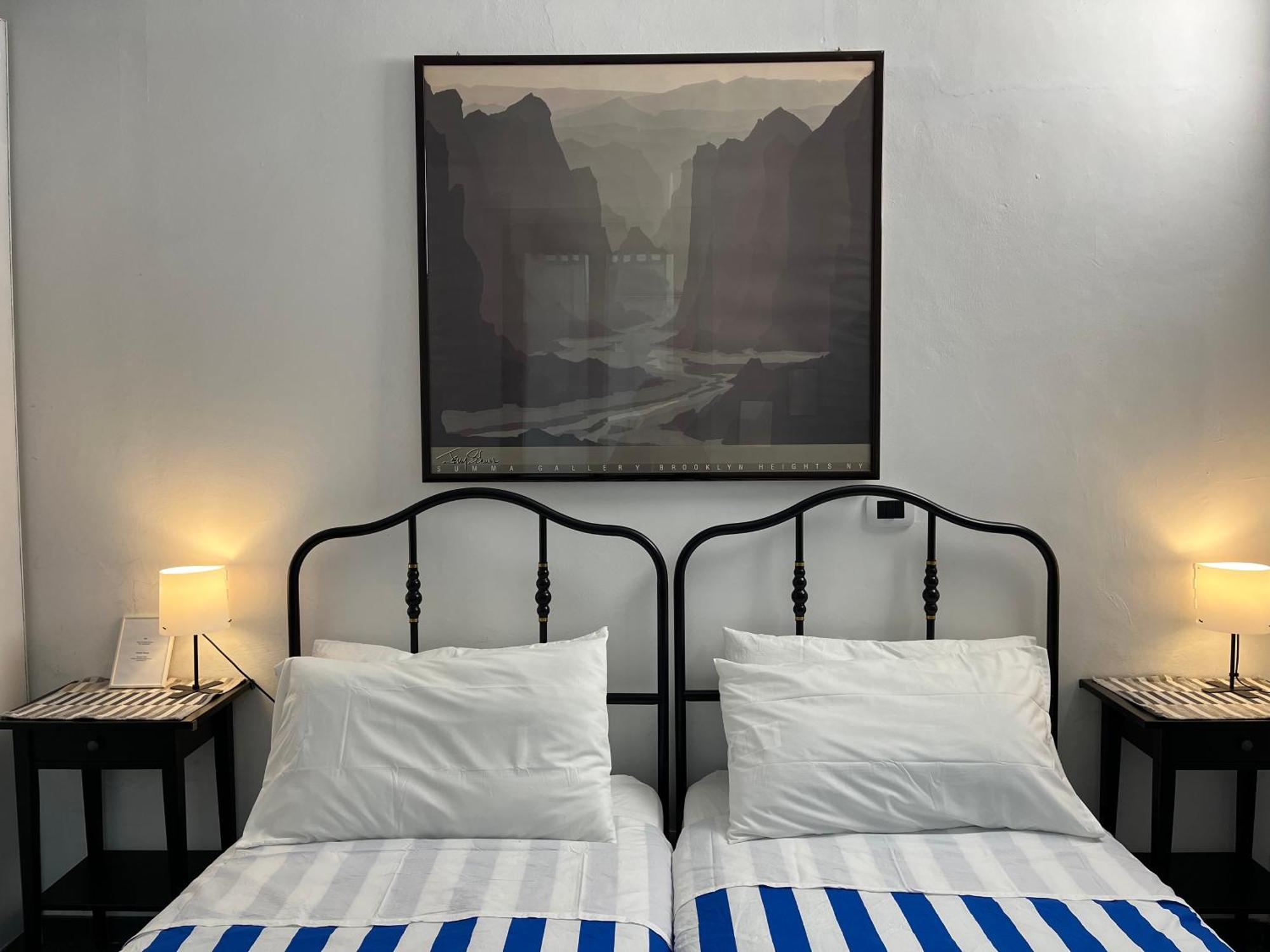 Porta Susa Rooms - Camere Porta Susa Турин Экстерьер фото